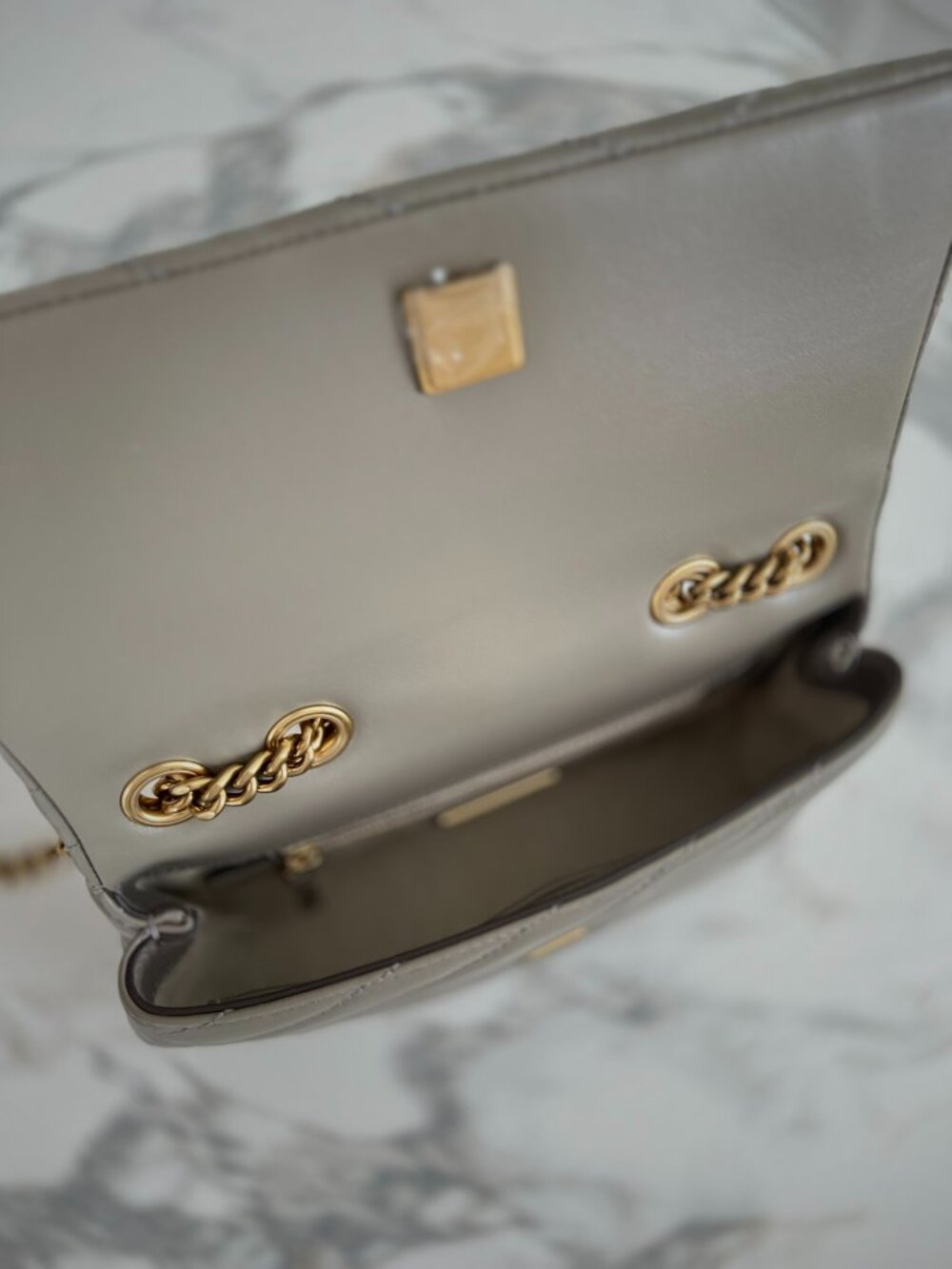 NWT - Tory Burch Kira Chevron Small Convertible Shoulder Bag - Grey Heron👜 - Picture 8 of 11